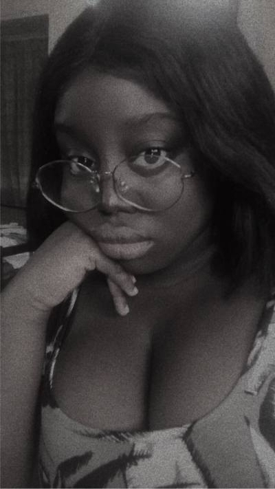 Anne 21 ans Littoral  Cameroun