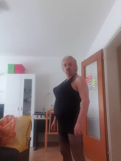 Hans 61 ans Basel Suisse