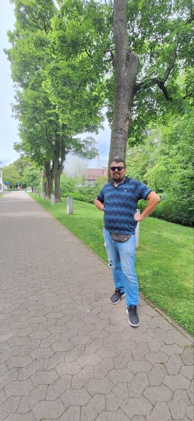 Zoran 38 ans Albstadt  Allemagne