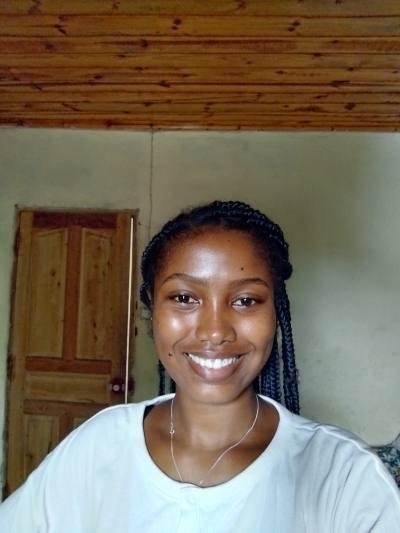 Elisabeth 22 ans Toamasina  Madagascar