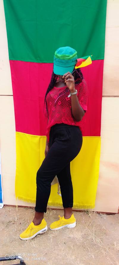 Merveille  25 ans Kribi Cameroun