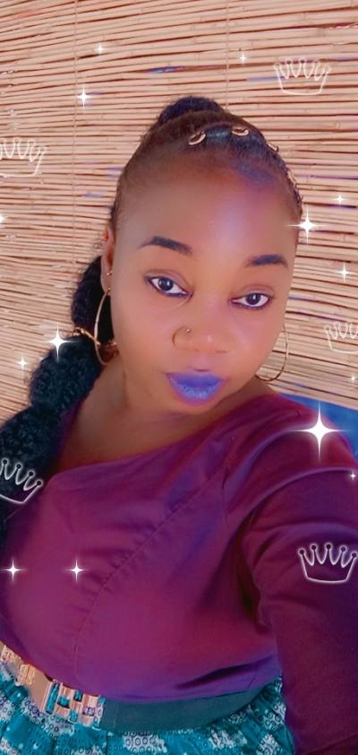 Sandra 26 ans Ouagadougou  Burkina Faso