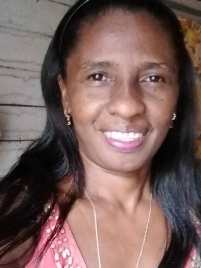 Armine 49 ans Toamasina Madagascar