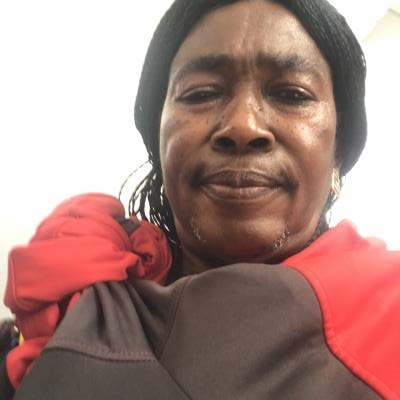 Pauline 66 Jahre Centre Cameroun