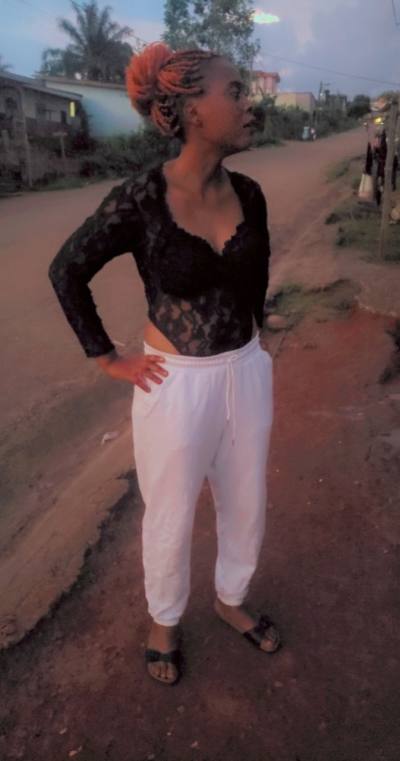 Alice 37 ans Sangmelima  Cameroun