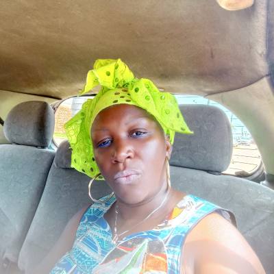 Joane 44 ans Centre  Cameroun