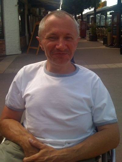 Chris 58 ans Lille France