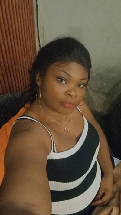 Pauline 38 ans Sud Cameroun  Cameroun