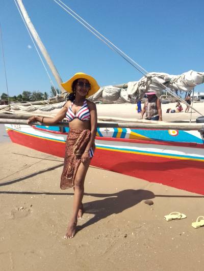 Anita 32 ans Tananarivo  Madagascar