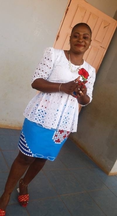 Alida 46 Jahre Yaoundé Kamerun