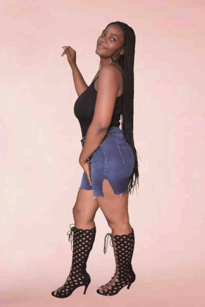 Tasha 31 Jahre Africaine Cameroun