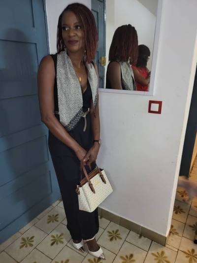 Leatitia 40 ans Libreville Gabon  Gabon