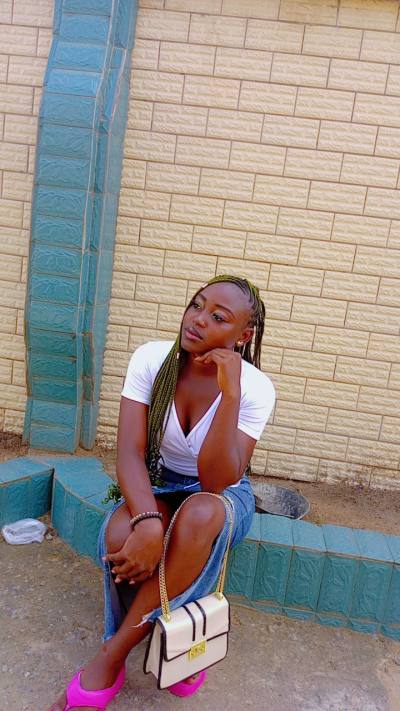 Richelle 25 ans Douala Cameroun