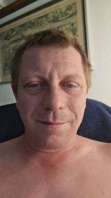 Tobi 46 ans Magdeburg  Allemagne