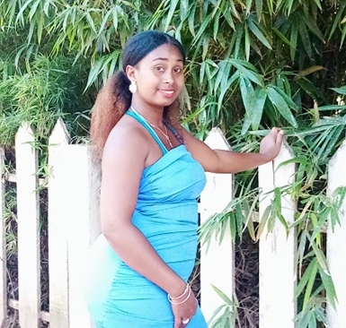 Cailah 29 Jahre Antananarivo  Madagaskar