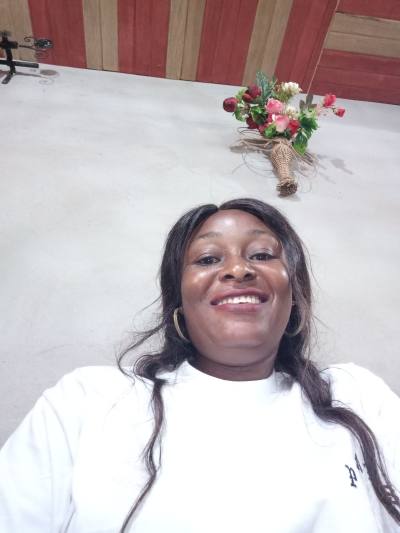 Pauline 43 ans Yaoundé  Cameroun