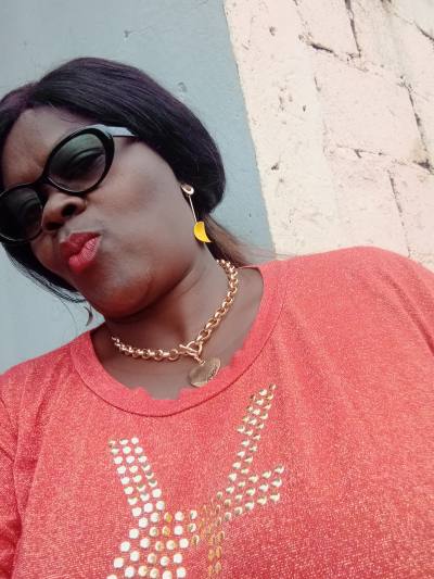 Mireille 51 ans Yaoundé 5 Cameroun