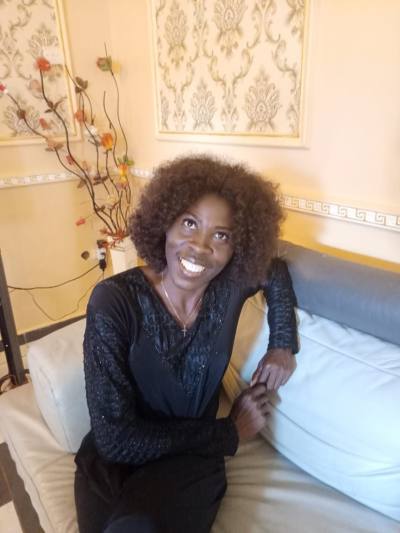 Esther 46 Jahre Autre Cameroun