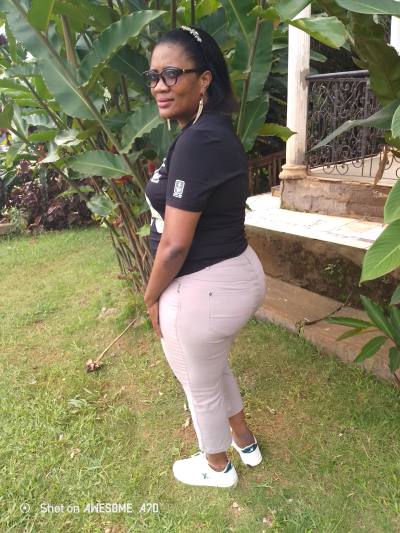 Virginie 40 years Yaounde Iv Cameroon