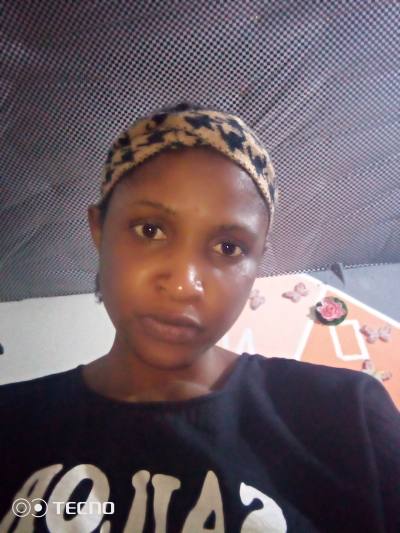 Clementine 36 ans Yaoundé  Cameroun