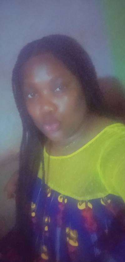 Marie angele 36 years Yaoundé Cameroon