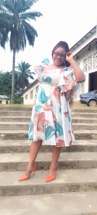 Cécile 40 ans Yaoundé  Cameroun