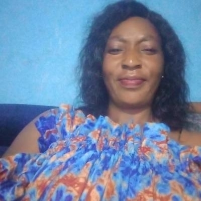 Judith 45 ans Chrétien  Cameroun