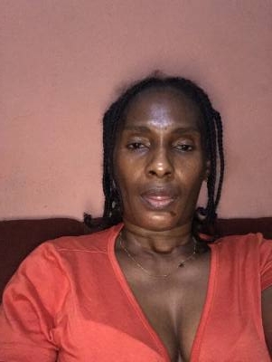 Suzanne 51 Jahre Yaoundé  Kamerun