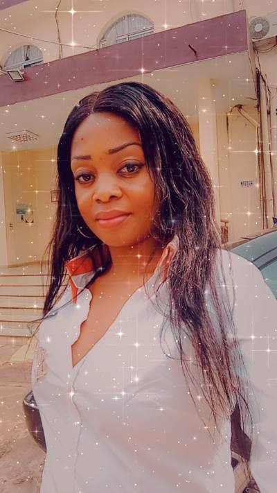 Blandine 34 years Yaoundé  Cameroon