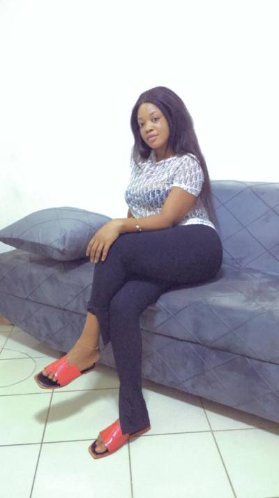 Larissa 30 ans Yaoundé  Cameroun