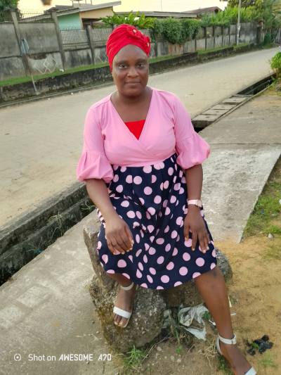 Nathalie 45 ans Douala 5ème Cameroun