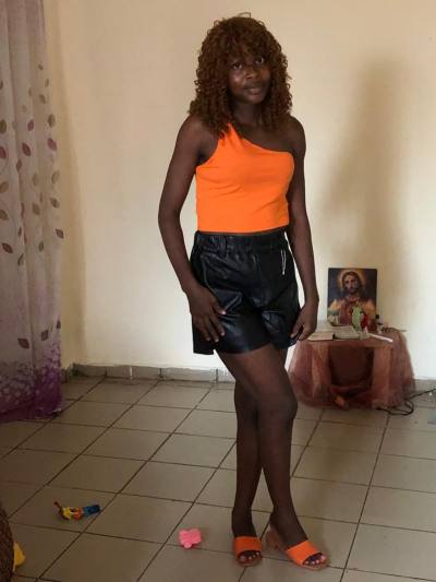 Danielle 26 ans Yaounde Cameroun