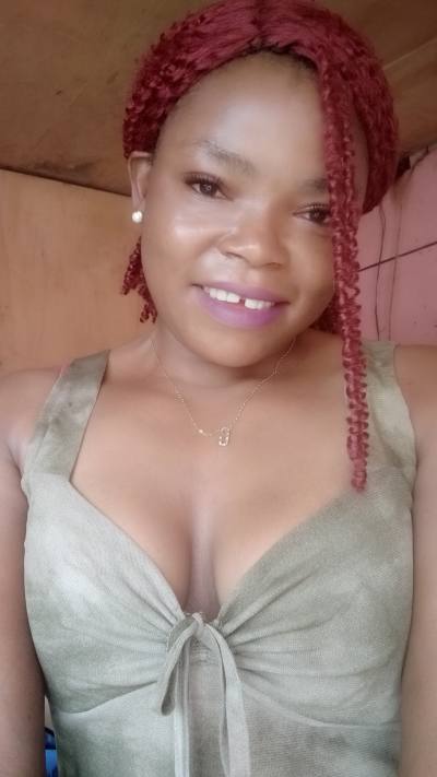 Elisette 34 ans Yaoundé  Cameroun