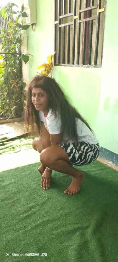 Stephanie 32 ans Kribi Cameroun