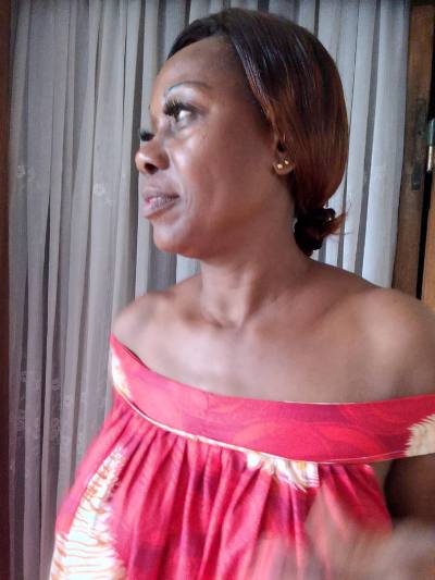 Princia 58 ans Centre  Cameroun