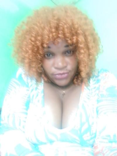 Anastasie 37 ans Yaoundé Cameroun