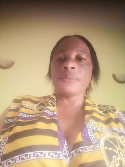 Marie Noel 50 ans Yaoundé  Cameroun