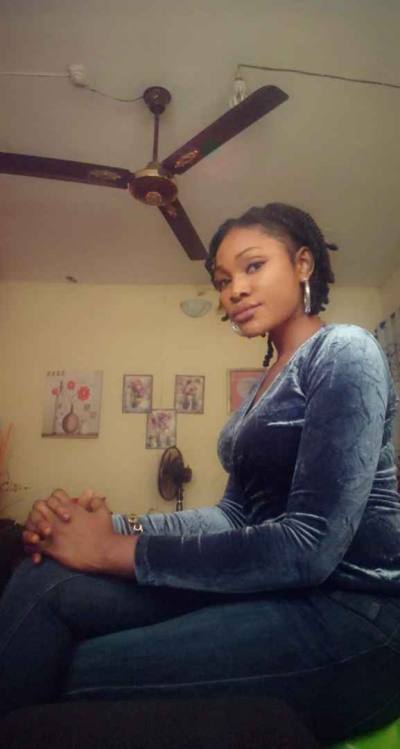 Rhoda 32 years Lagos Nigeria