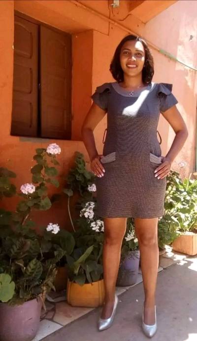 Lounah 47 ans Antananarivo Madagascar